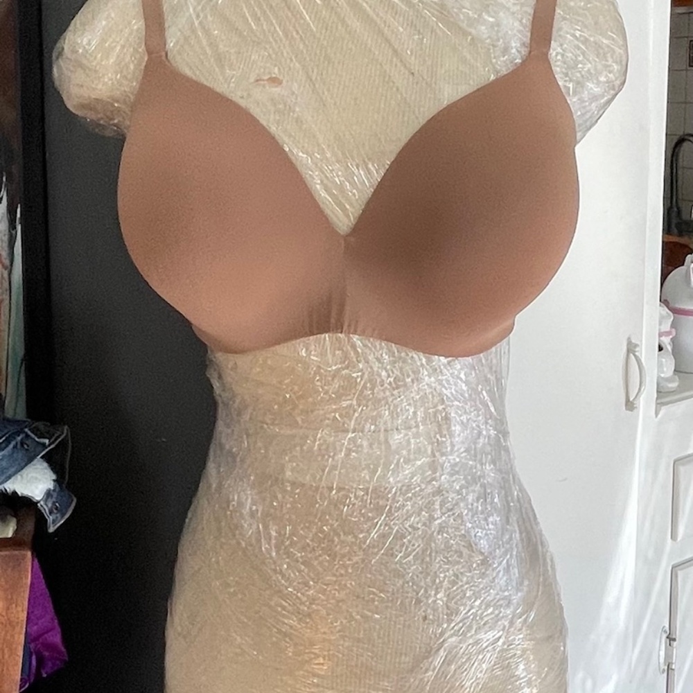 Gap Body Wireless T-Shirt Bra Size 38DD Used 2x